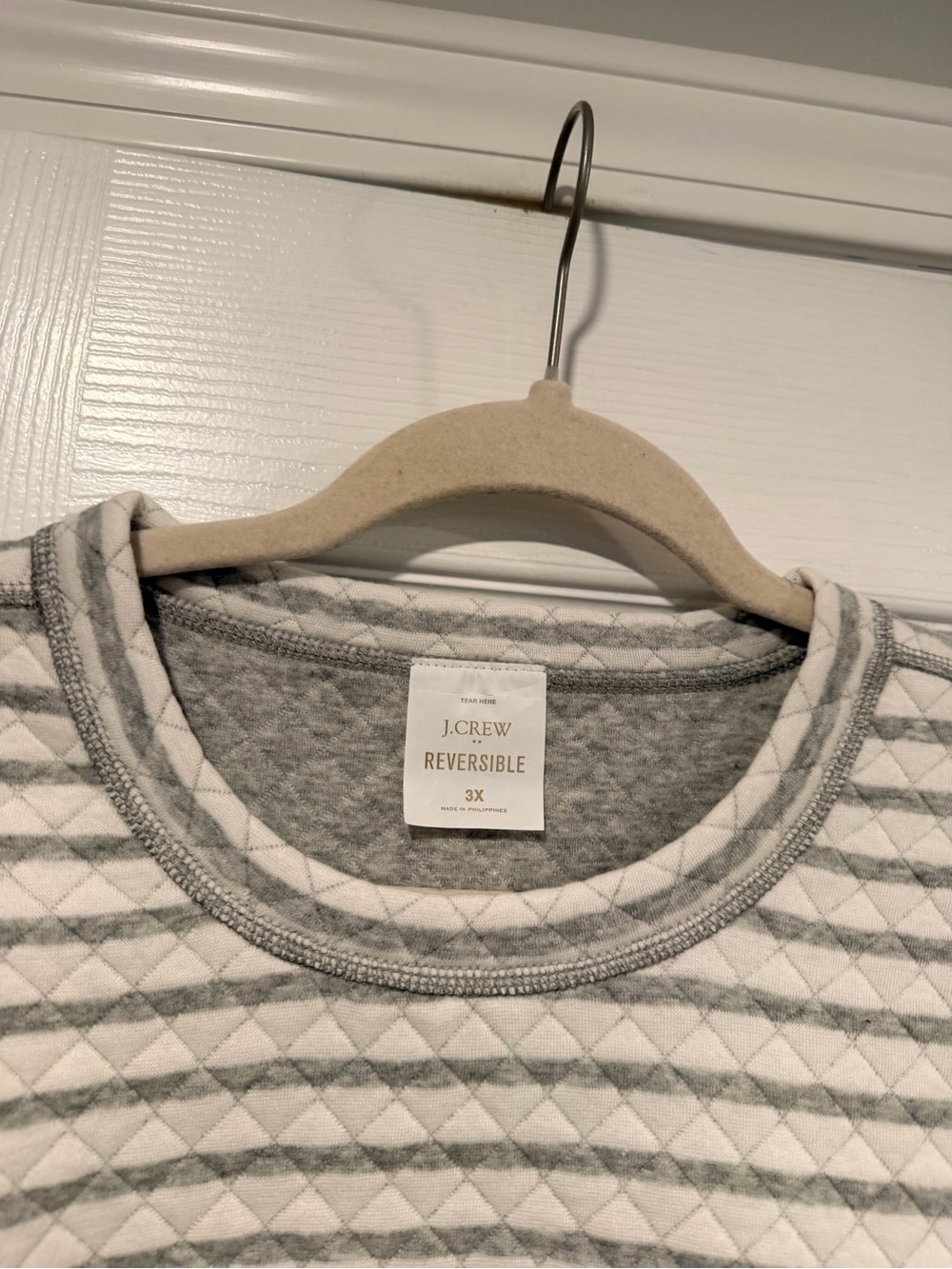 NWOT J. Crew Size 3X Gray Cream Reversible Quilted Striped Crew Sweatshirt - Picture 8 of 11